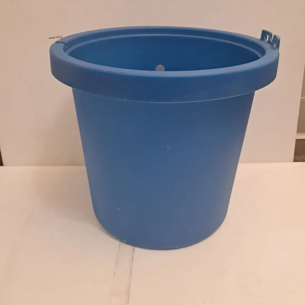 Rival Ice Cream Maker 4 Quarts Blue 8402 Vintage